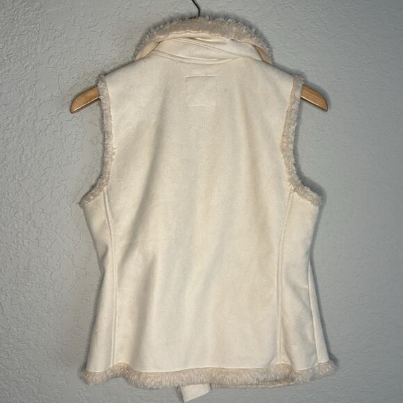 Altar’d State Faux Suede Fuzzy Vest Moto Cream Fall Preppy Zipper Soft Girl Cozy - Picture 7 of 8